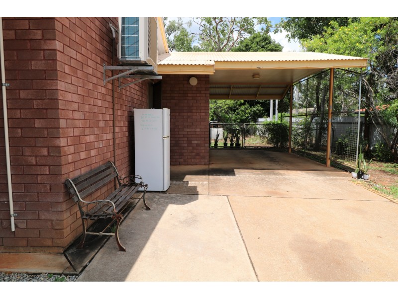 18 Holtze Crescent, Katherine NT 0850