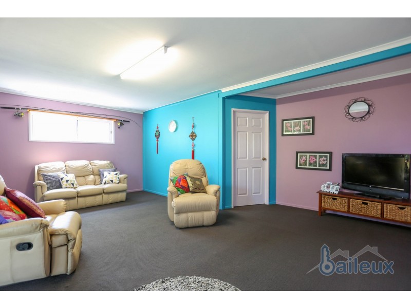 18 Morris Street, Campwin Beach QLD 4737