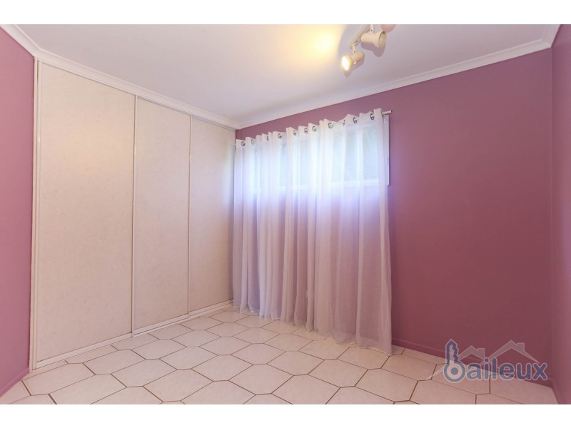 18 Morris Street, Campwin Beach QLD 4737