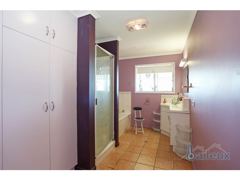 18 Morris Street, Campwin Beach QLD 4737