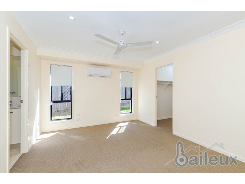 15 Brindabella Parade, New Auckland QLD 4680