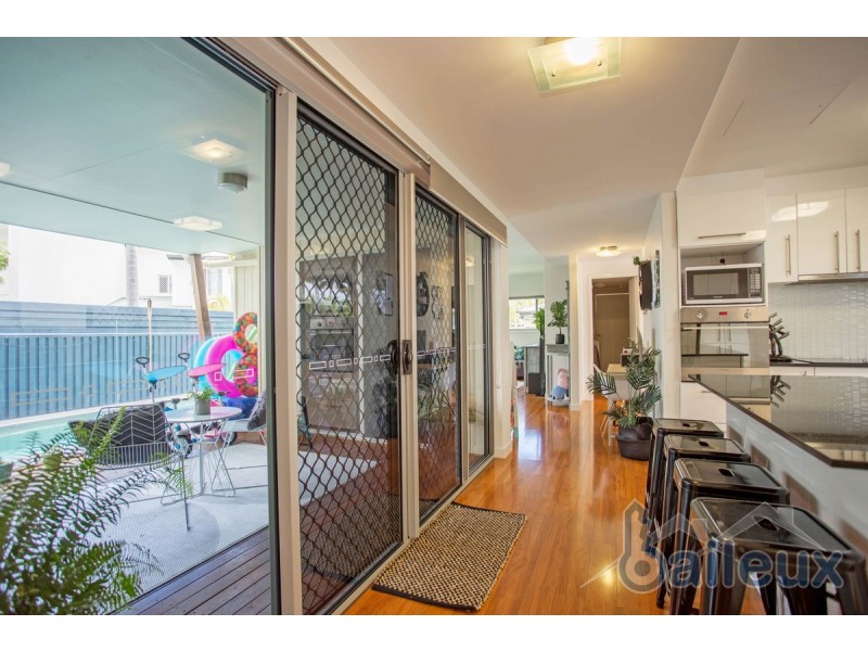 11 Pacific Drive, Blacks Beach QLD 4740