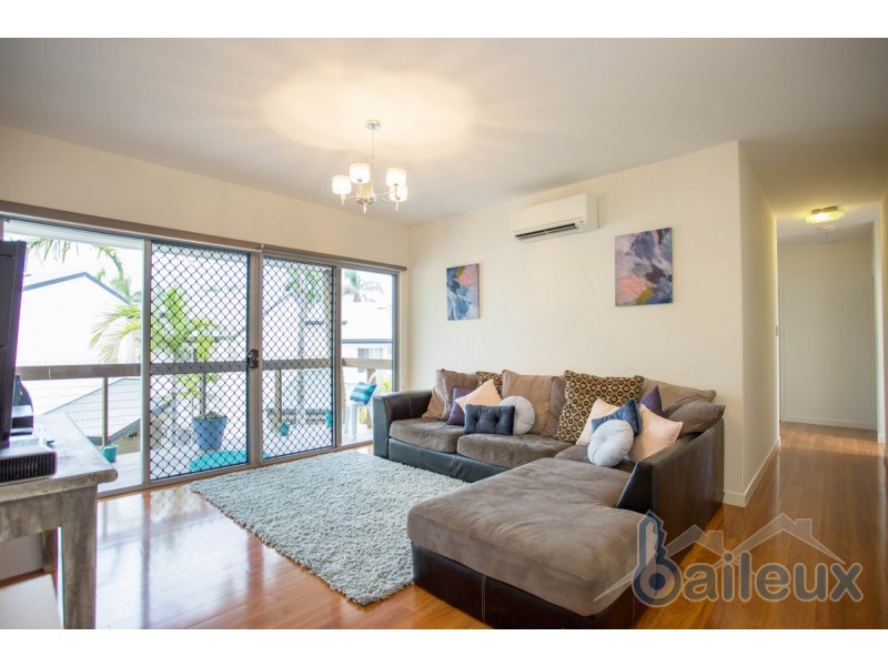 11 Pacific Drive, Blacks Beach QLD 4740