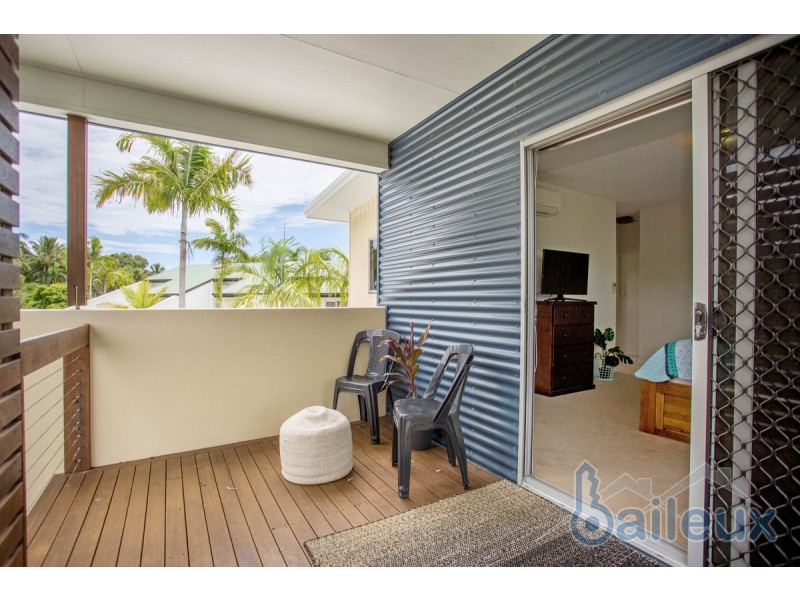 11 Pacific Drive, Blacks Beach QLD 4740