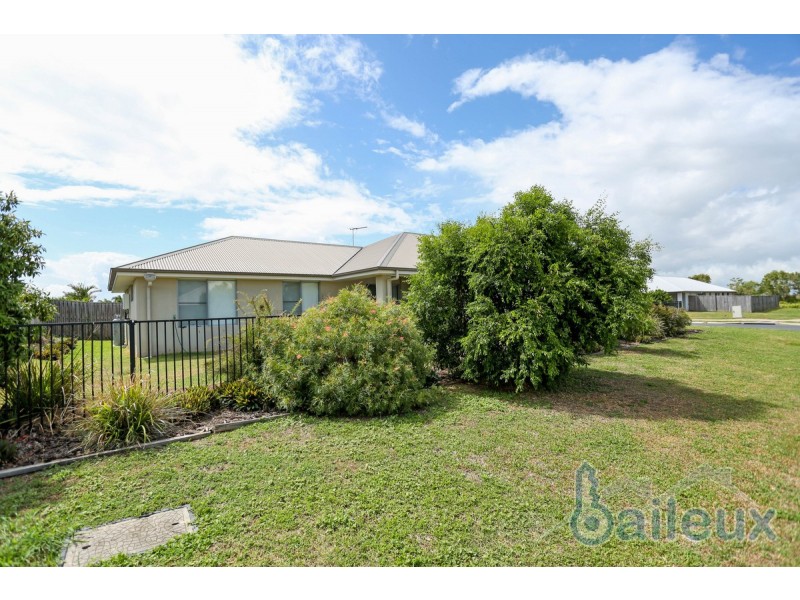 78 Newport Parade, Blacks Beach QLD 4740