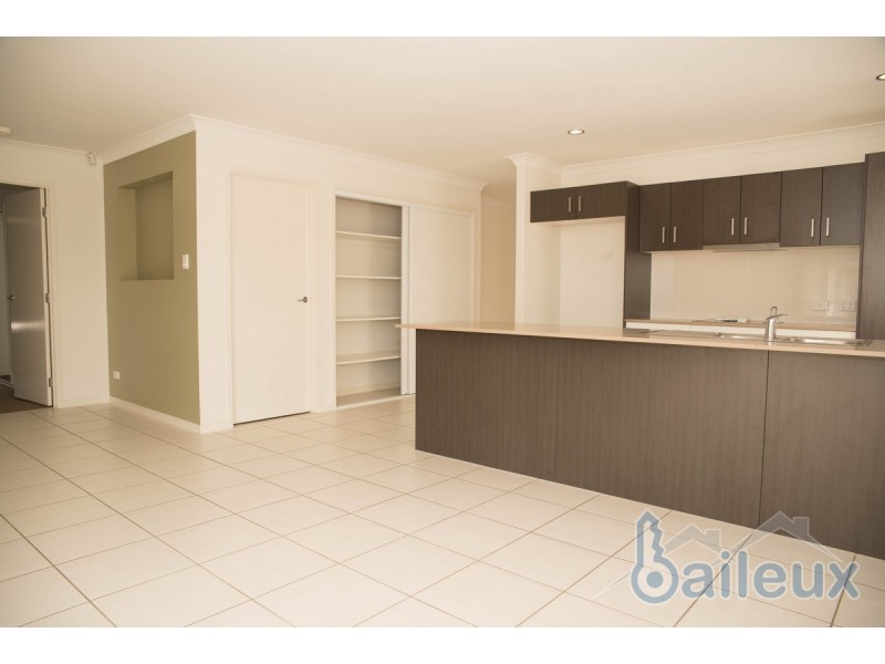 78 Newport Parade, Blacks Beach QLD 4740