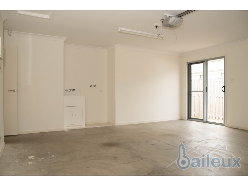 78 Newport Parade, Blacks Beach QLD 4740