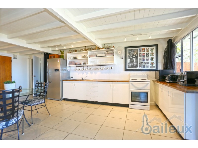 31 Shepherd Road, Eimeo QLD 4740