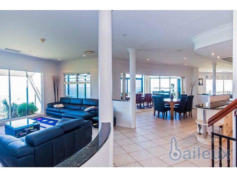 12 Ian Wood Drive, Dolphin Heads QLD 4740