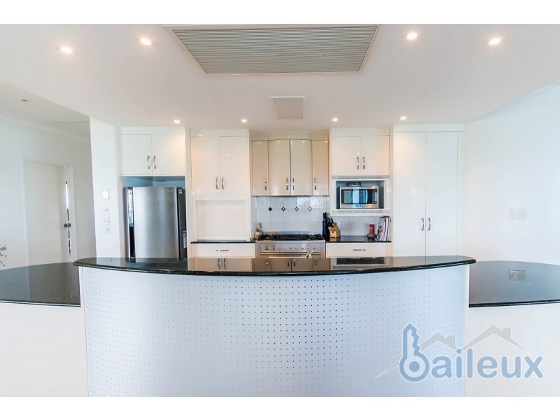 12 Ian Wood Drive, Dolphin Heads QLD 4740