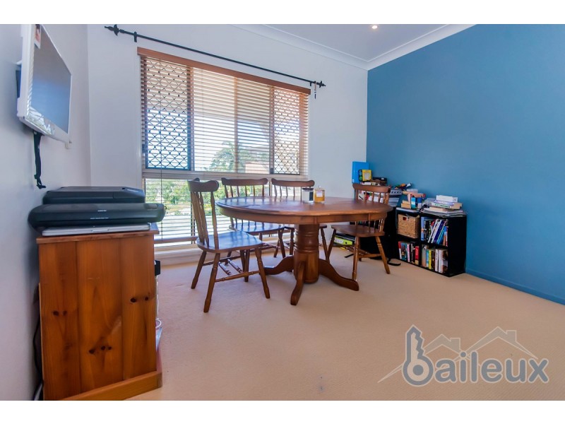 12 Ian Wood Drive, Dolphin Heads QLD 4740