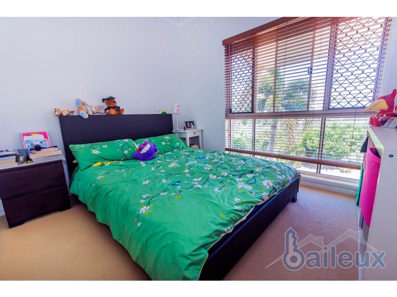12 Ian Wood Drive, Dolphin Heads QLD 4740