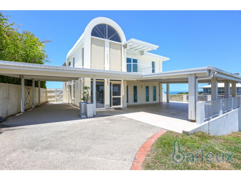 14 Albatross Street, Slade Point QLD 4740