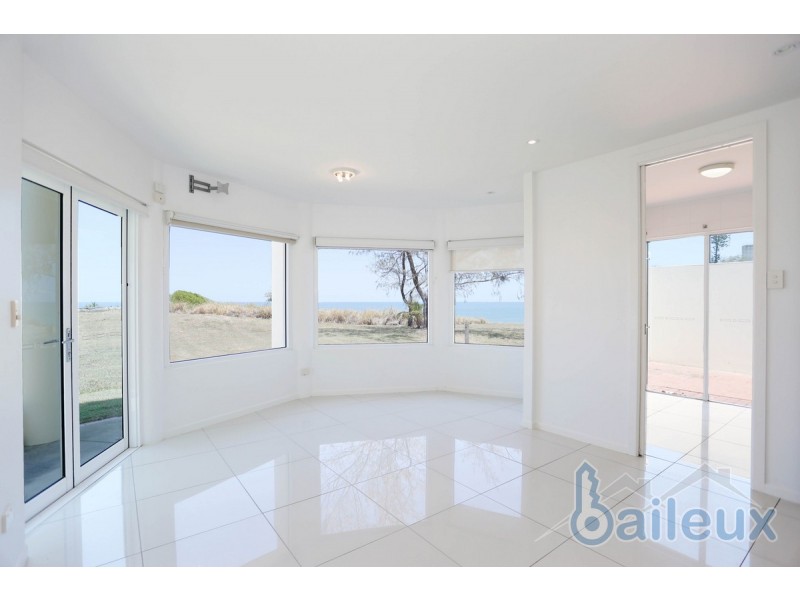 14 Albatross Street, Slade Point QLD 4740