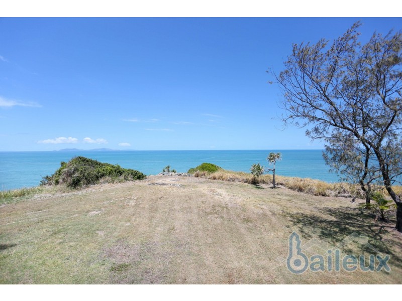 14 Albatross Street, Slade Point QLD 4740