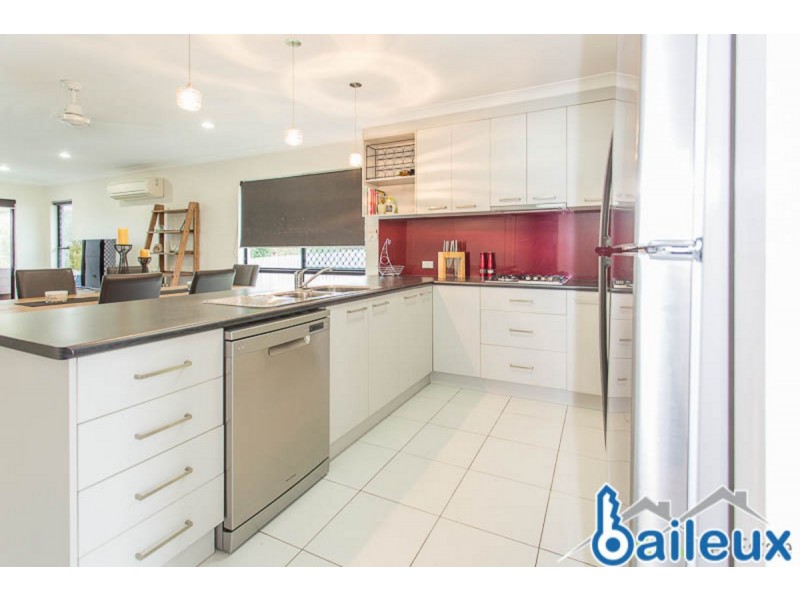 22 Townsend Street, Bucasia QLD 4750