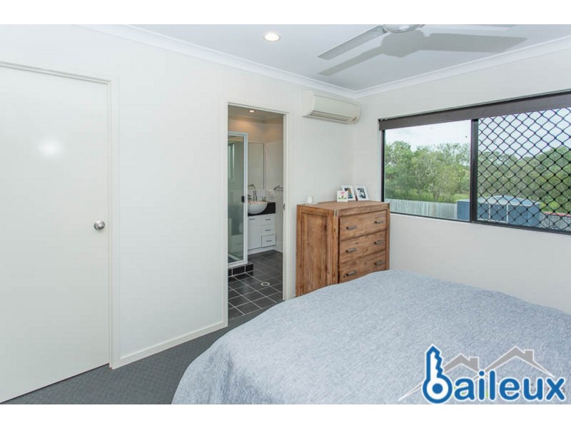 22 Townsend Street, Bucasia QLD 4750