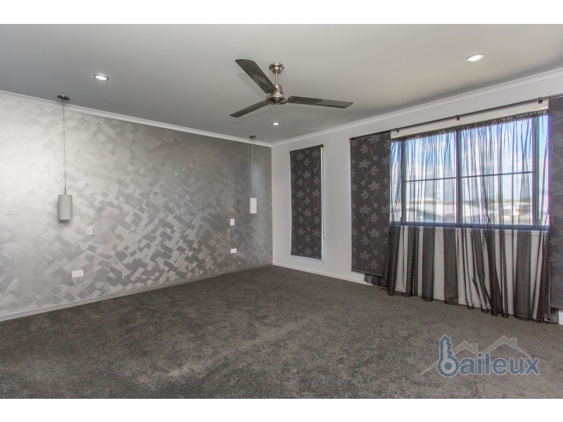 13 Reflection Street, Mount Pleasant QLD 4740