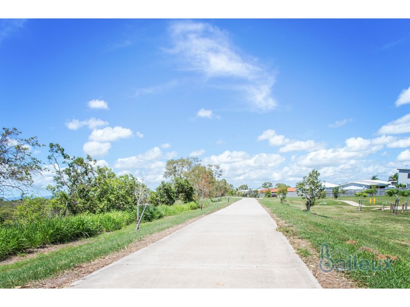 13 Reflection Street, Mount Pleasant QLD 4740