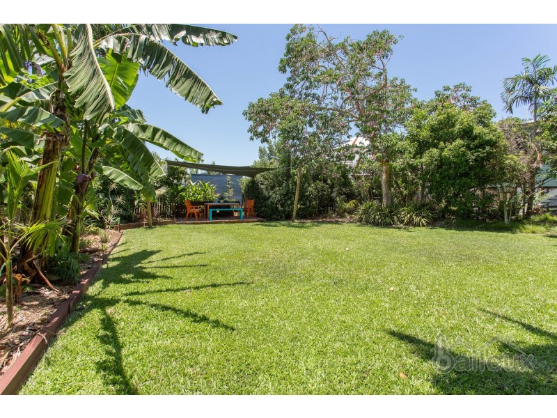 12 Hucker Street, Mackay QLD 4740