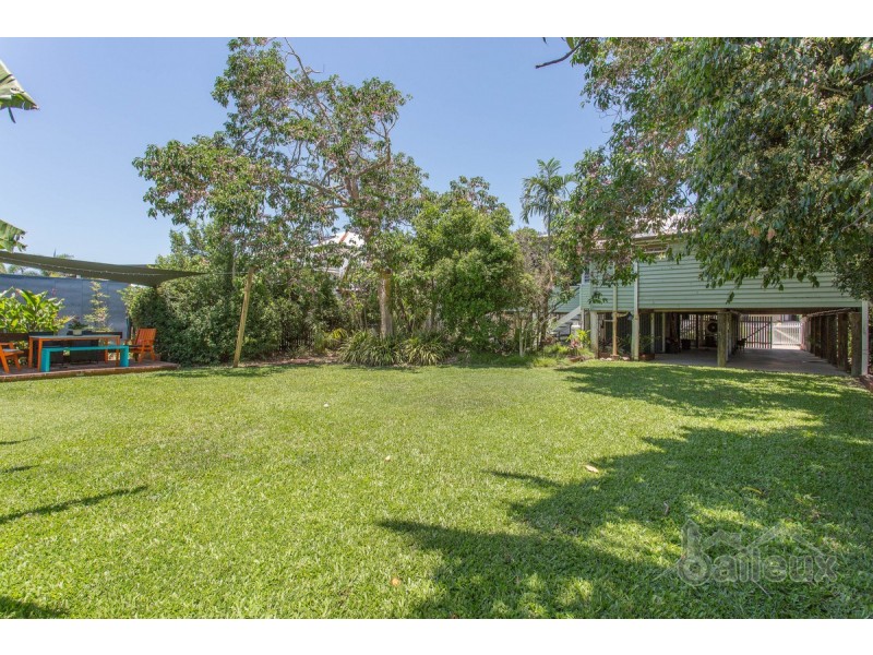 12 Hucker Street, Mackay QLD 4740