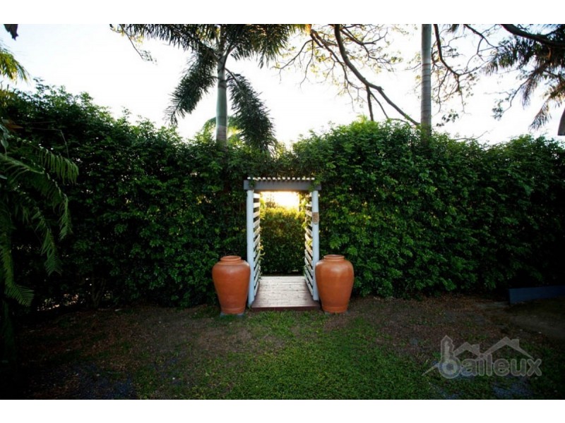 46 Ian wood Drive, Dolphin Heads QLD 4740