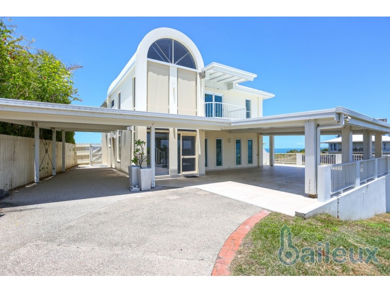 14 Albatross Street, Slade Point QLD 4740