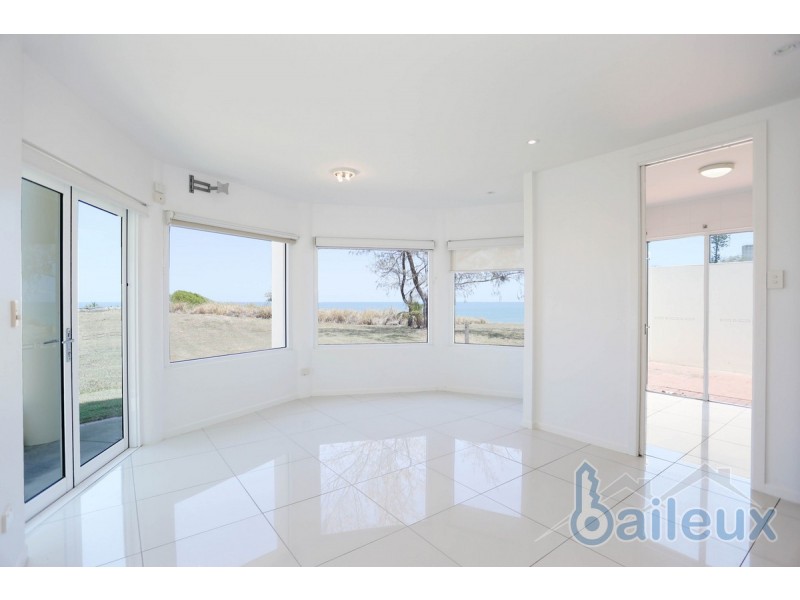 14 Albatross Street, Slade Point QLD 4740