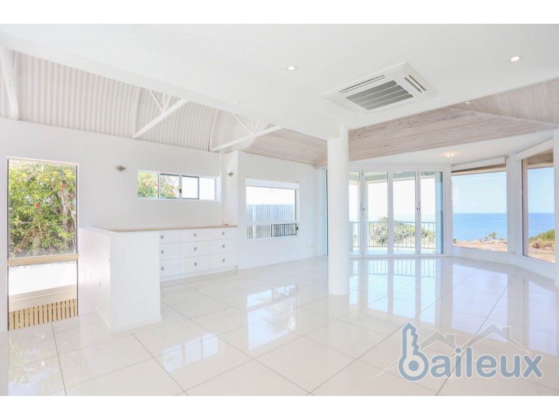 14 Albatross Street, Slade Point QLD 4740