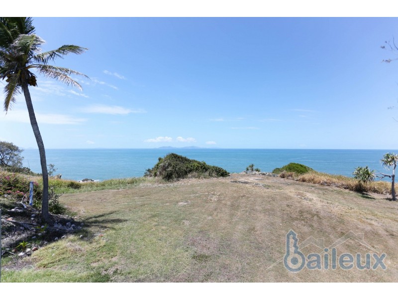 14 Albatross Street, Slade Point QLD 4740