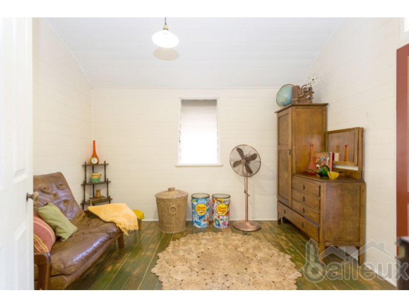 986 Rise and Shine , YALBOROO Viaduct, Calen QLD 4798