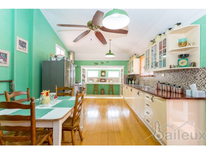 986 Rise and Shine , YALBOROO Viaduct, Calen QLD 4798