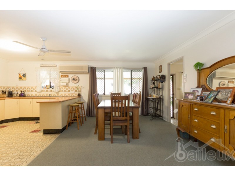 11 Barton Street, West Mackay QLD 4740