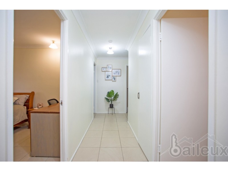 11 Barton Street, West Mackay QLD 4740