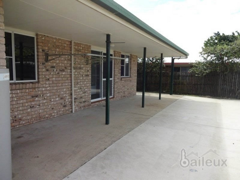 17 Kristy Crescent, Eimeo QLD 4740