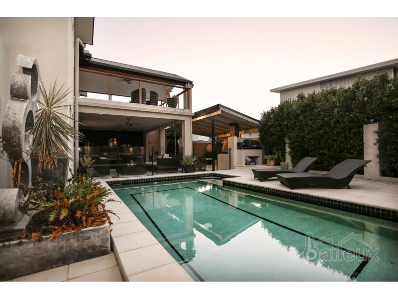 5 Turtle Place, Blacks Beach QLD 4740