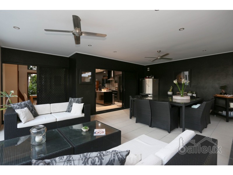 5 Turtle Place, Blacks Beach QLD 4740