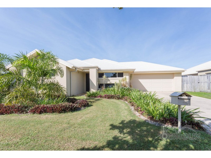 6 Narrabeen Street, Blacks Beach QLD 4740