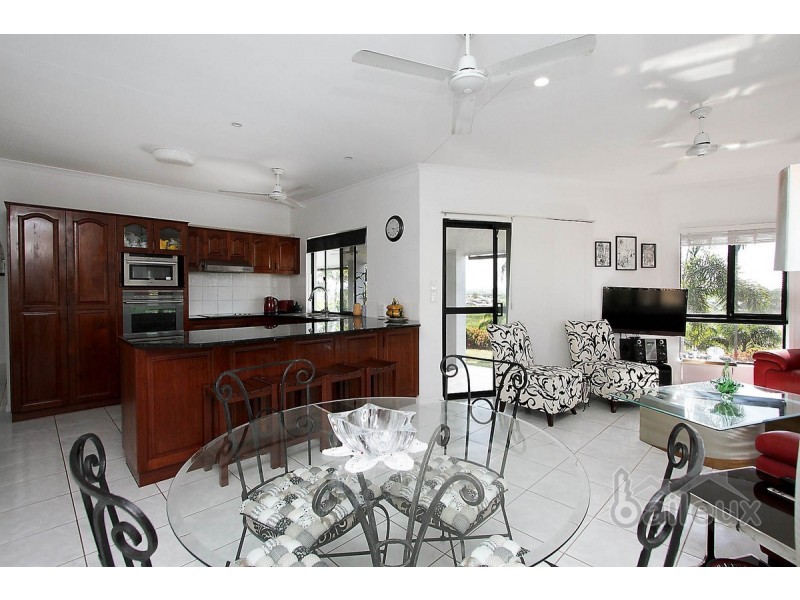 64 Ian Wood Drive, Dolphin Heads QLD 4740