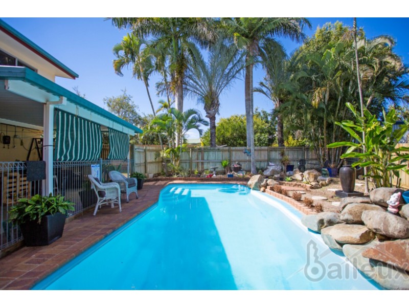 6 Karri Court, Beaconsfield QLD 4740