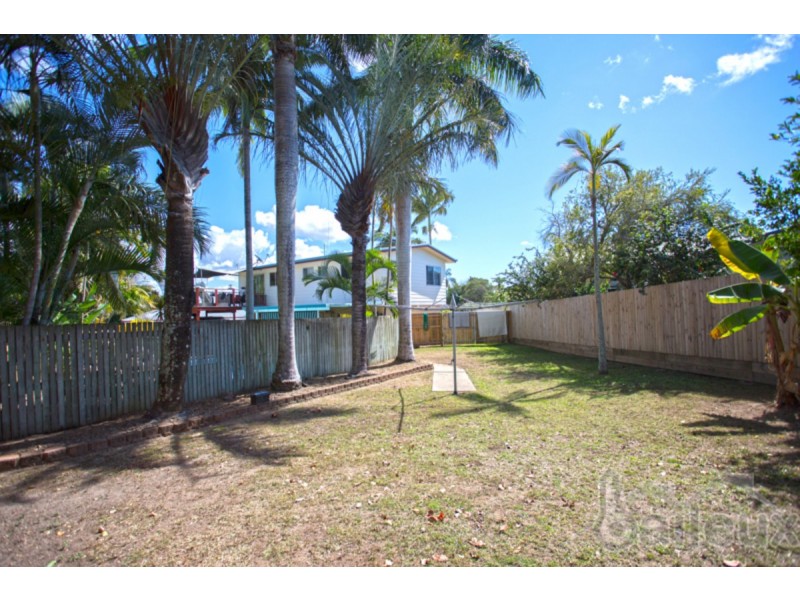 6 Karri Court, Beaconsfield QLD 4740