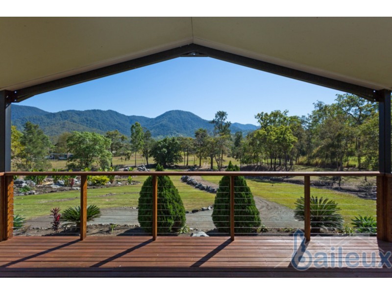 49 De Bonis Road, Netherdale QLD 4756