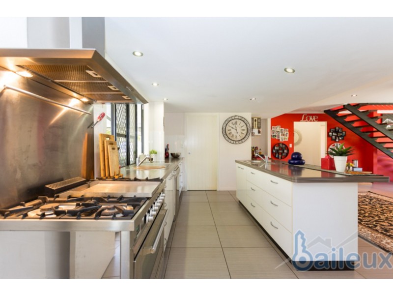 49 De Bonis Road, Netherdale QLD 4756