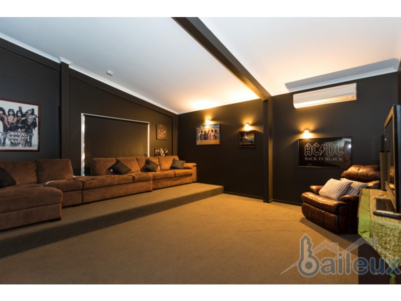 49 De Bonis Road, Netherdale QLD 4756