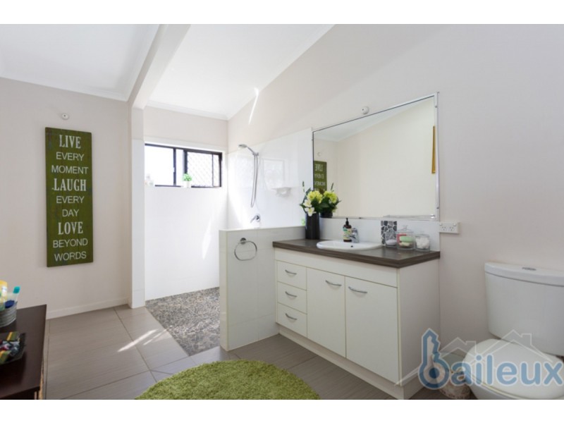 49 De Bonis Road, Netherdale QLD 4756