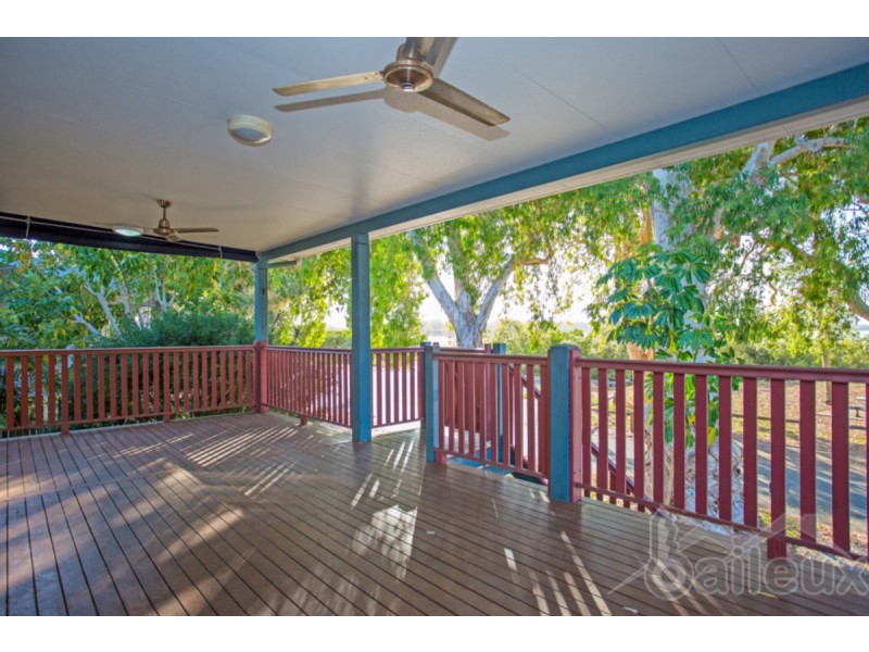 18 sunset Boulevard, Eimeo QLD 4740