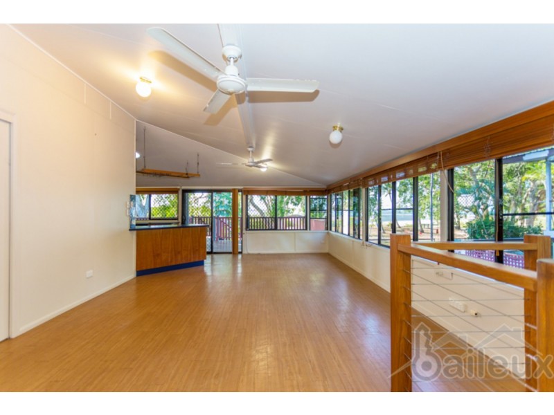 18 sunset Boulevard, Eimeo QLD 4740