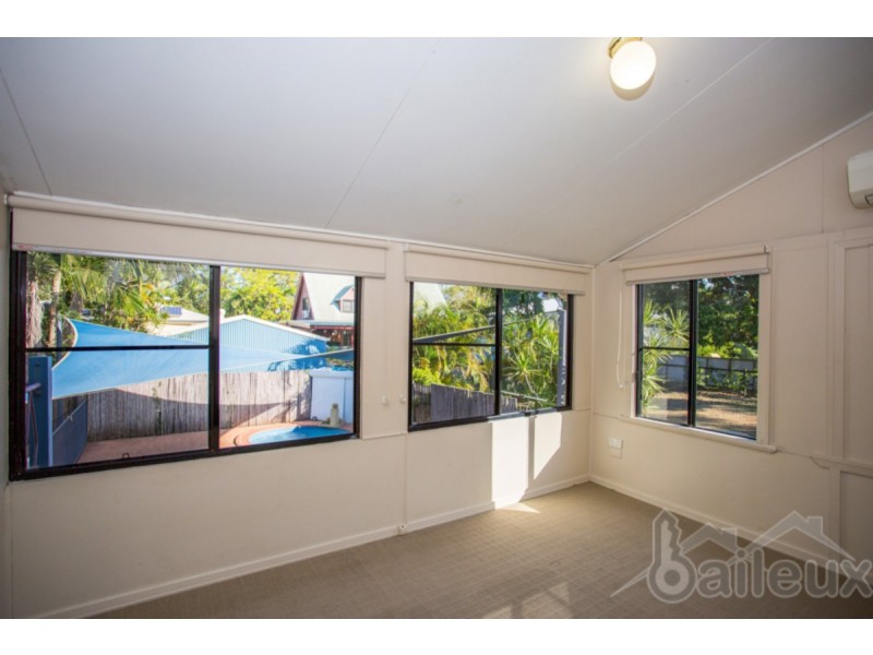 18 sunset Boulevard, Eimeo QLD 4740
