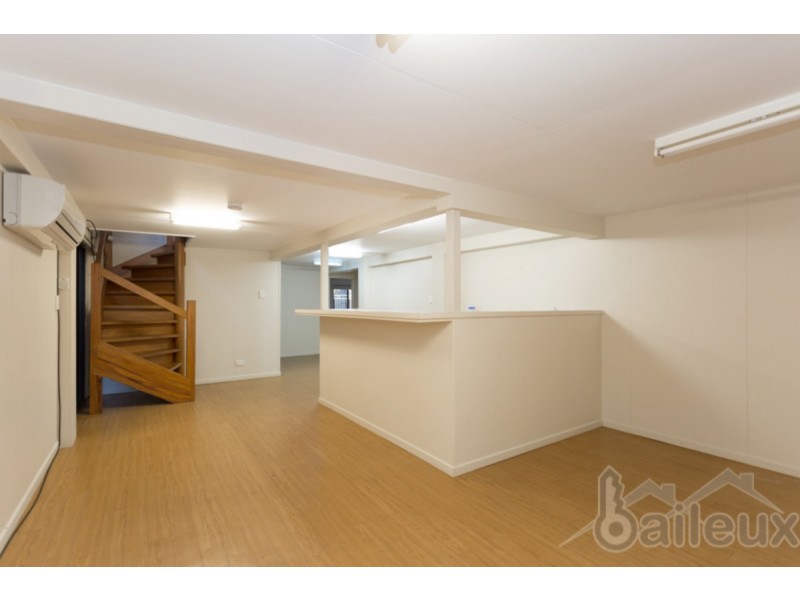 18 sunset Boulevard, Eimeo QLD 4740