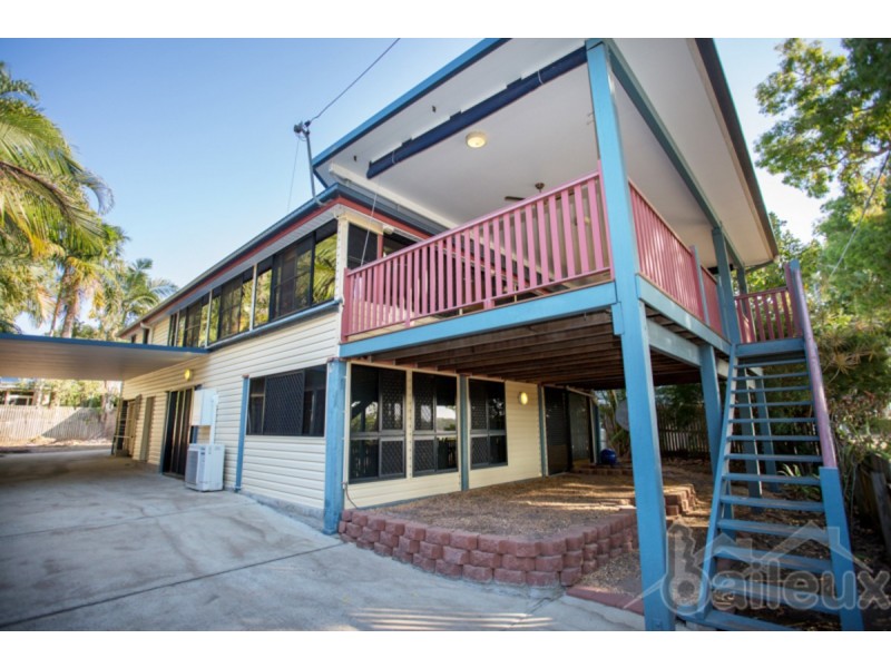 18 sunset Boulevard, Eimeo QLD 4740